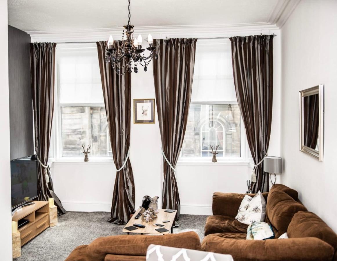 Rose Apartment 2-Bed Town Centre Apartment In Ayr Dış mekan fotoğraf