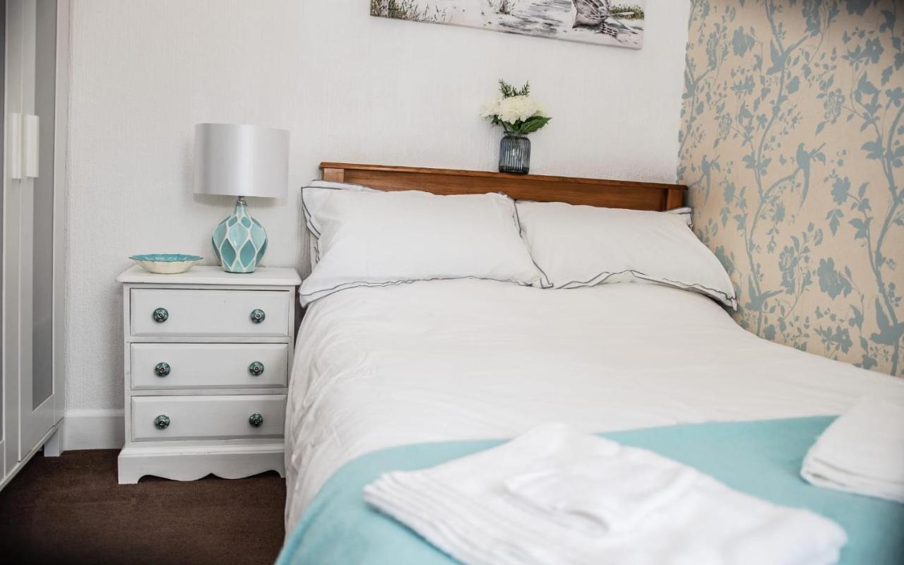 Rose Apartment 2-Bed Town Centre Apartment In Ayr Dış mekan fotoğraf